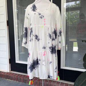 NWT Simply Southern Tie Dye Boho Dress Size M Tassel Pom-Pom Sleeves